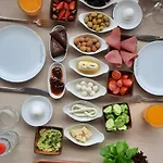 Eleven Hotel Çeşme