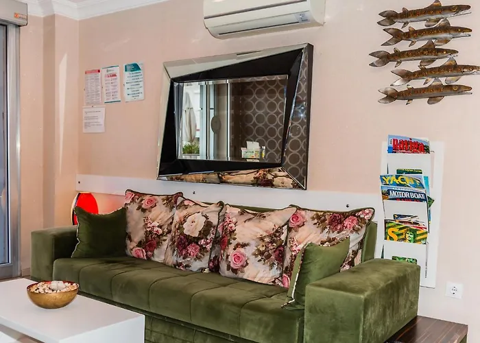 Eleven Ξενοδοχείο 3*