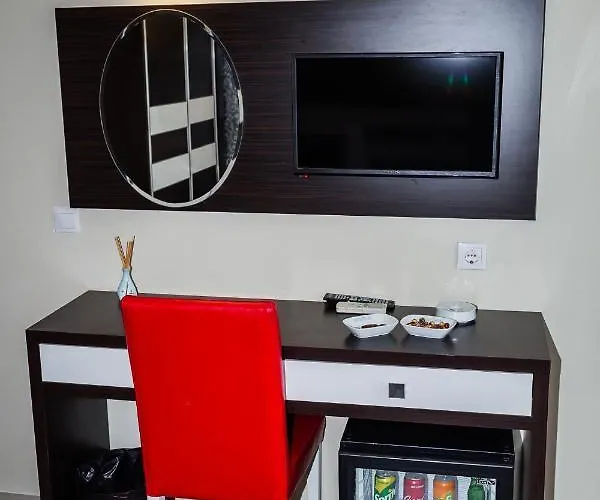 Ξενοδοχείο Eleven 3*